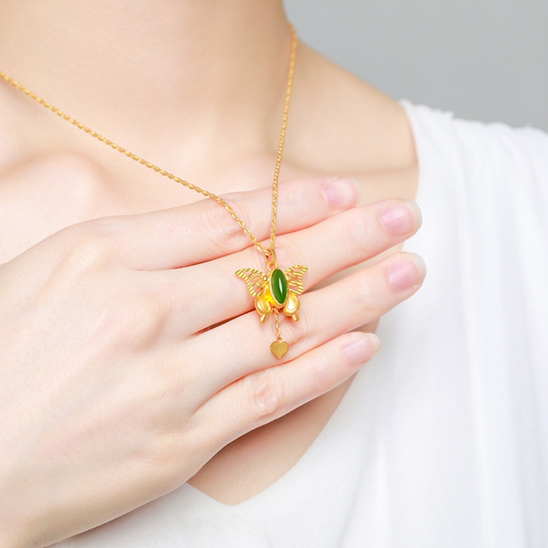 [Ready Stock]Fashion Gold-Plated Inlaid Green Jade Butterfly Pendant Necklace