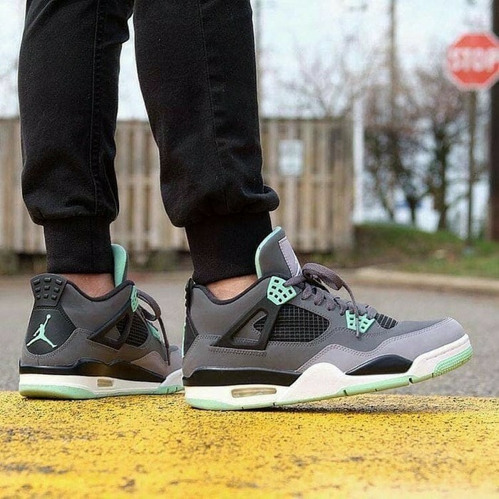 nike air jordan 4 green glow