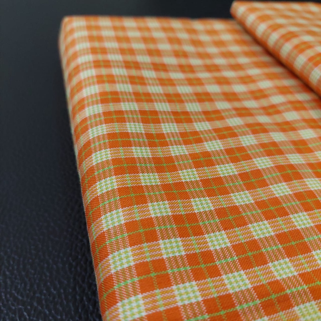 KAIN KOTAK SERAGAMAN KOTAK OREN