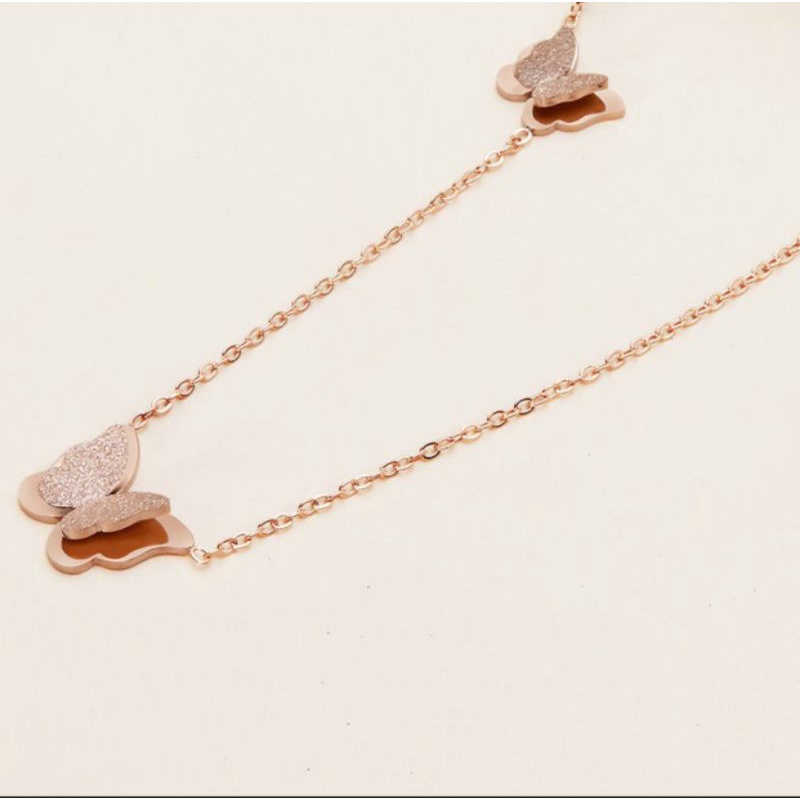 liontin kalung wanita titanium kupu-kupu xuping N08042010