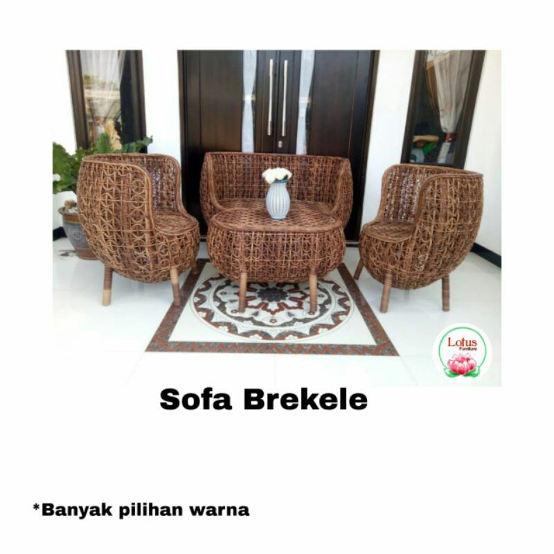 Sofa Anyaman Rotan / Sofa Brekele