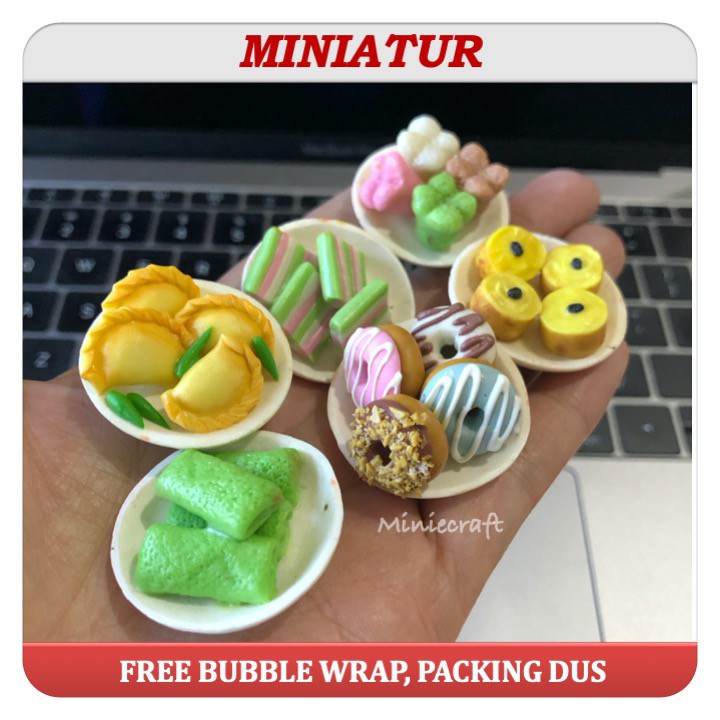 MAGNET TEMPELAN KULKAS CLAY MINIATUR KUE JAJANAN PASAR