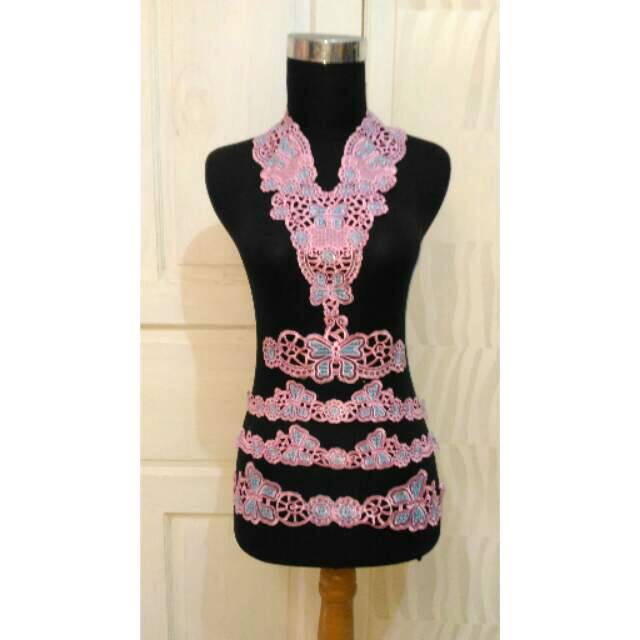 Renda bordir pink kupu kupu