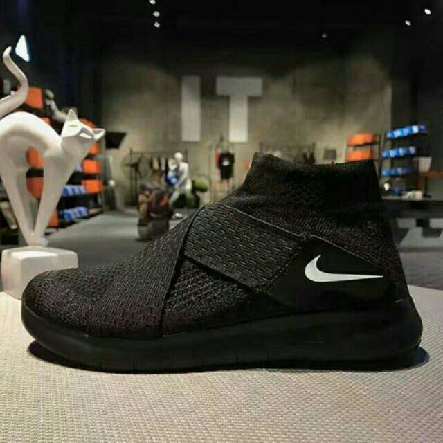 NIKE FREE RN MOTION FLYKNIT 2017 TRIPLE BLACK