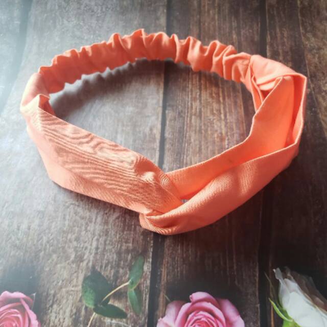 Bandana Kain Salem Polos