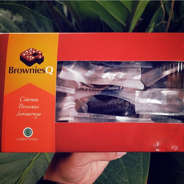 

Brownies Mini Panggang BrowniesQ BOX isi 12pcs