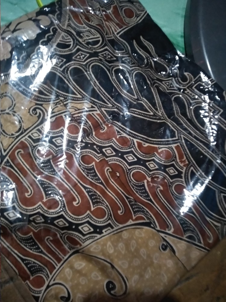 Batik Pria Lengan Panjang Guz Azmi Saku Paspol Hrb026 Motif Keraton Kode 002 Size M L Xl Xxl Reguler