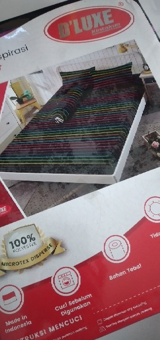 Kintakun Isthana - Sprei Kintakun Dluxe 180x200 - Elmira/logan/mustache/rainbow/universe/alexa