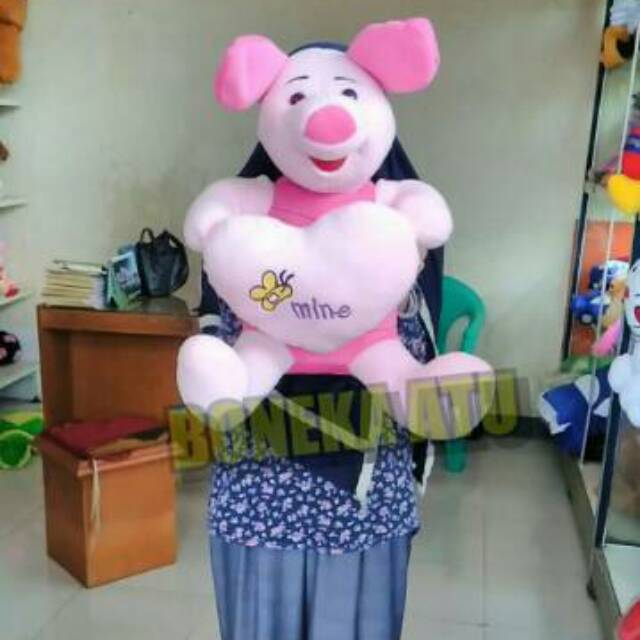 Boneka piglet love / piglet / babi / pig