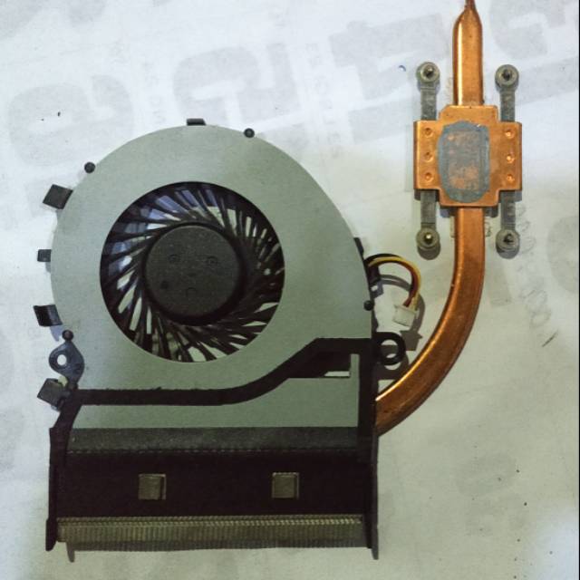 Fan Sony VAIO SVF142C29X SVF142C29U SVF142C29W SVF142A23T SVF142A26T