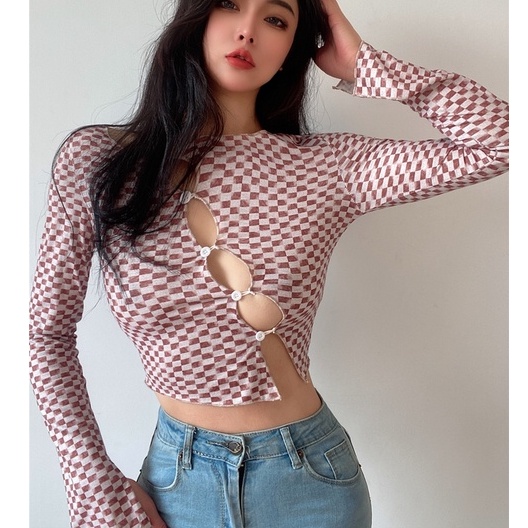 【AMY J】Plaid Long-Sleeve Personality Asymmetrical Cut Out Top 7065