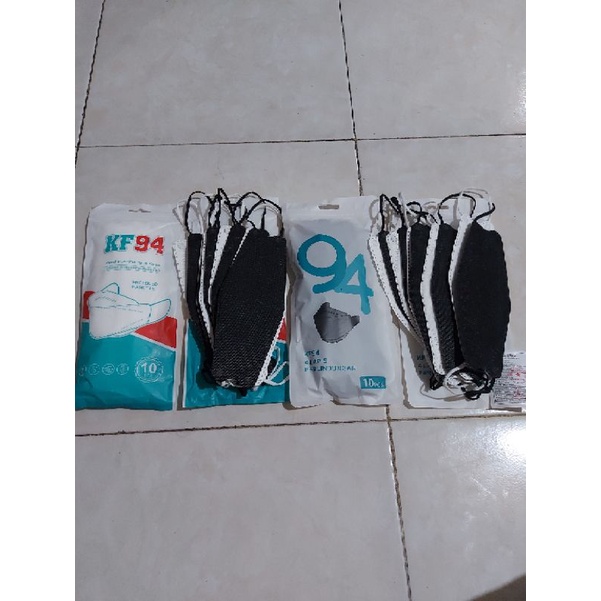 Masker KF94 Mix Black-White