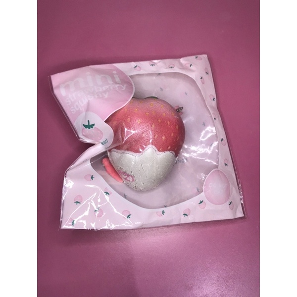Punimaru Mini Strawberry Squishy