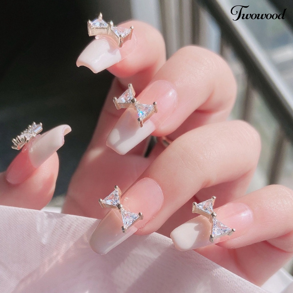 Twowood Hiasan Kuku 3D Bentuk Simpul Pita Aksen Zirconia Kubik Untuk Aksesoris Nail Art / Manicure