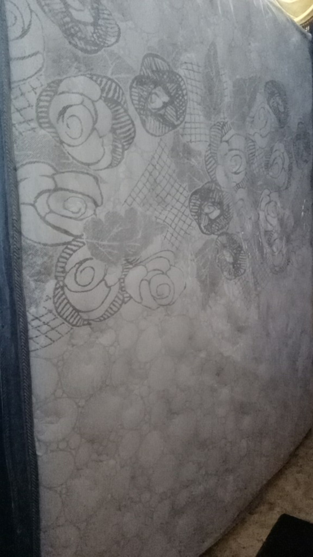 Kasur Springbed Central Deluxe Dominic Pocket Plush Top + Pillow Top 90-200 Cm X 200 Cm