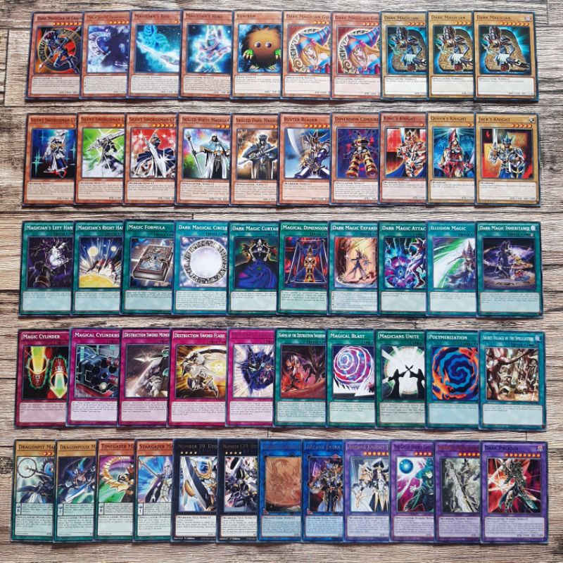 Core Dark Magician Deck Yugioh Original TCG