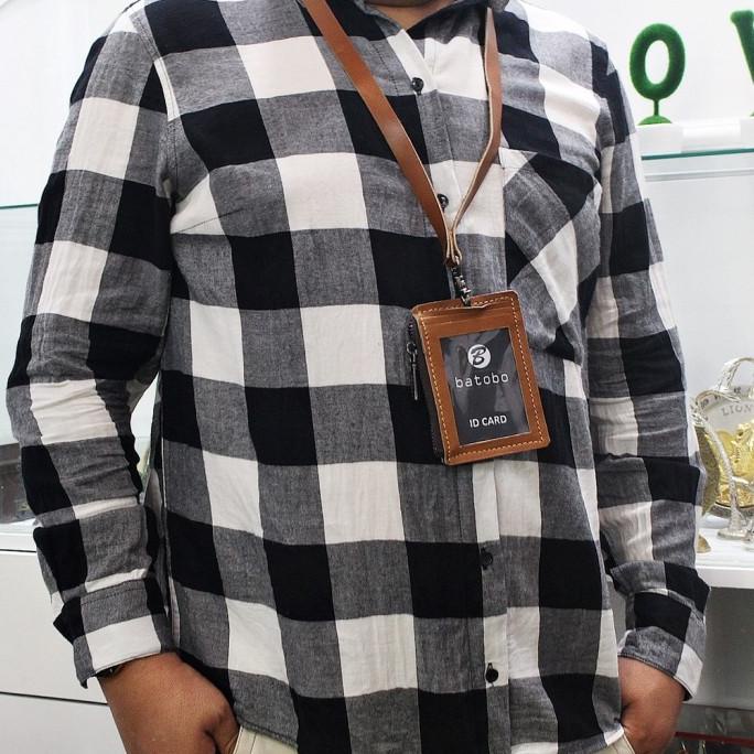 

KULIT ASLI ID CARD HOLDER NAME TAG B001532 SDFD354154