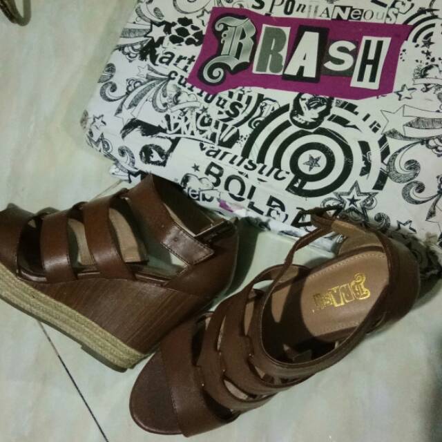 sandal preloved payless,,
