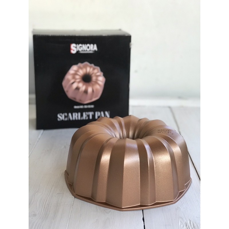 Signora Scarlet Cake Pan / Loyang Kue / Loyang Sultan TERMURAH