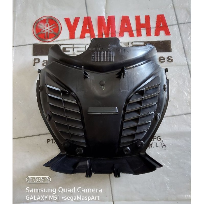 fender inner dek lumpur paruh yamaha nmax new 2020 2021 B6H original