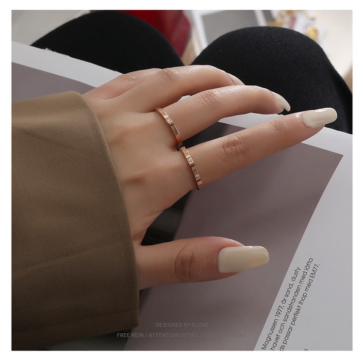 Cincin Bahan Titanium Steel Warna Silver Dan Rose gold Gaya Korea Untuk Wanita