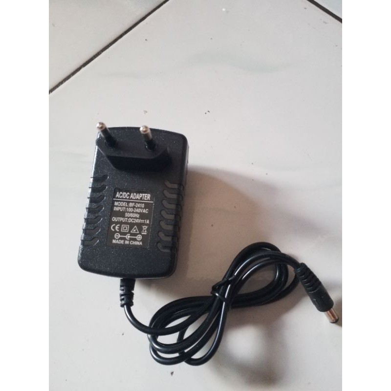 adaptor 24v 1 ampere