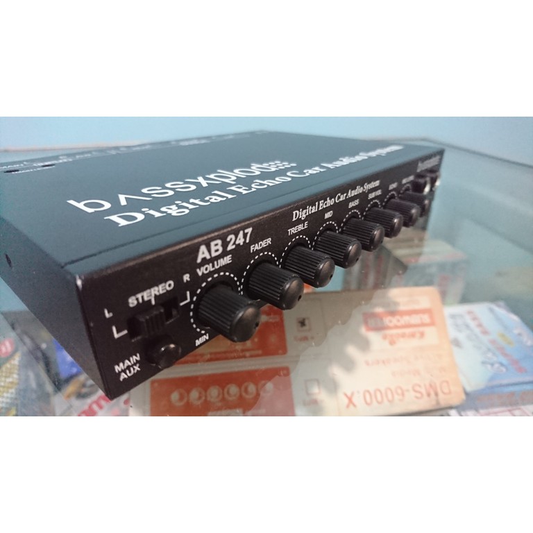 EQUALIZER preamp MOBIL 2MIC KARAOKE BASSXPLOD AB247