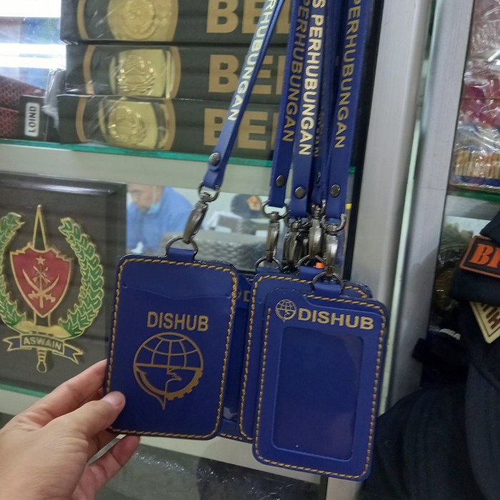 

Aman Name Tag Holder Dishub Trendi