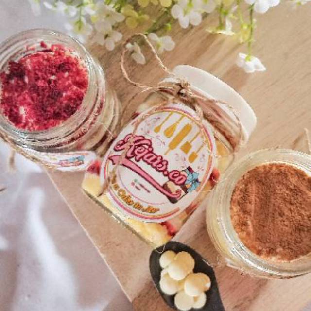 

Red Velvet, Tiramisu, Strawberry Cheese Cake in Jar