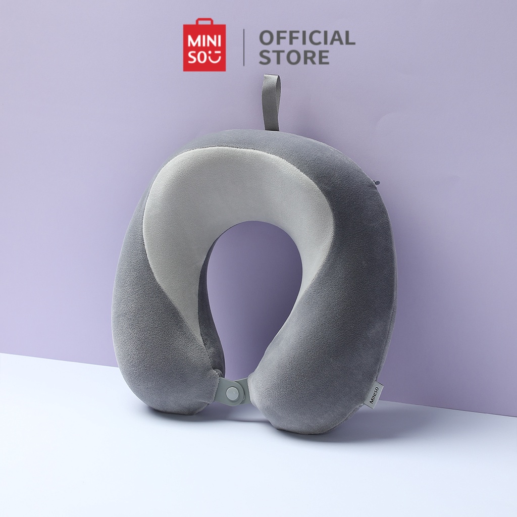 MINISO Bantal Leher U-shape bantal leher dewasa Tidur Siang Bantal Mewah Busa Memori Travel Neck Pil