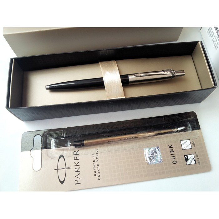 

PAKET 1 KLIK: 1 pc Parker Jotter Black Ballpoint+1 pc Refill BP