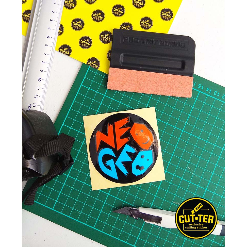 

cutting sticker NEO GEO logo game