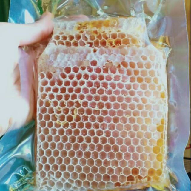 

Sarang Madu Asli 250Gr