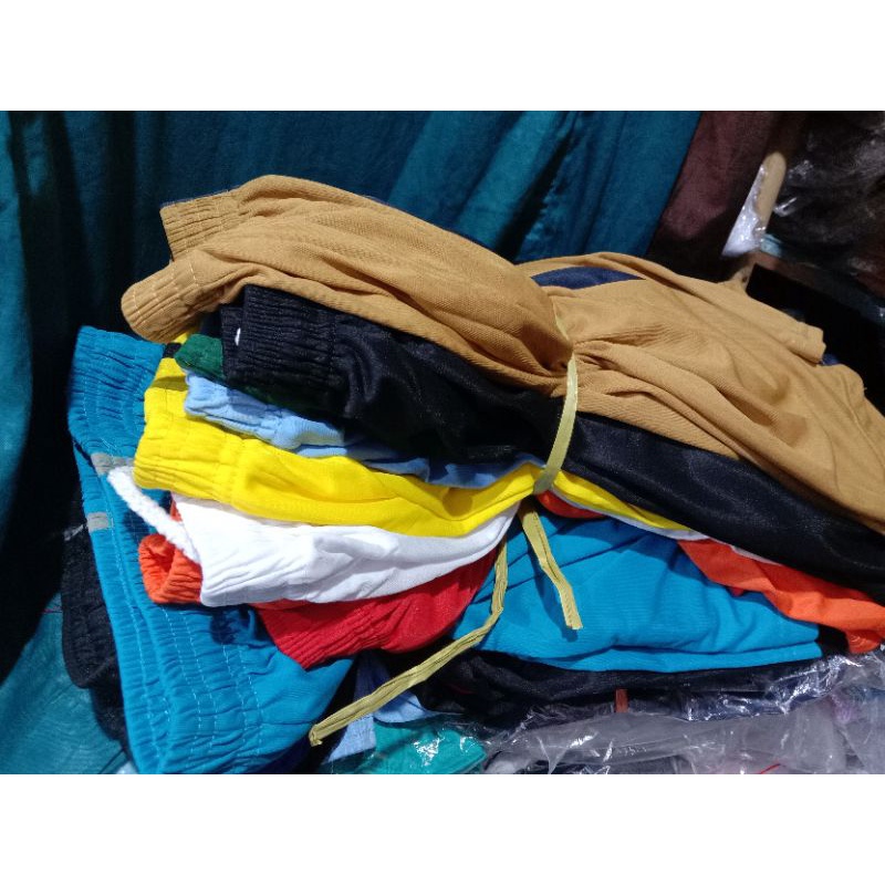 CELANA BOLA/CELANA PENDEK/CELANA FUTSAL/CELANA OLAHRAGA MURAH BERKUALITAS
