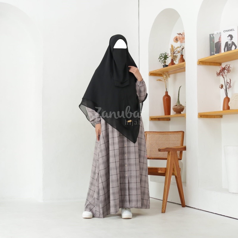 Tartan madinah dress zanuba