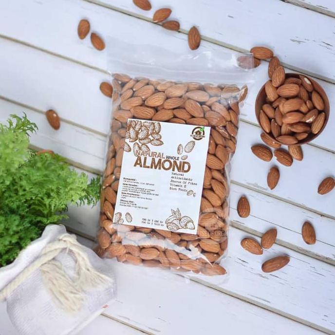 

SPECIAL!! WS Natural Whole Almond ( Kacang Almond Natural ) 500 Gr