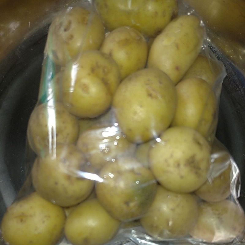 

Kentang Mentah segar 500 gram