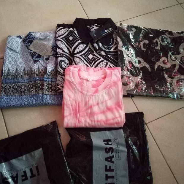 Trolistore Grosir Batik Pria Motif Ireng Kurawa Batik Atasan Lengan Pendek Pria Hem Batik Hitam