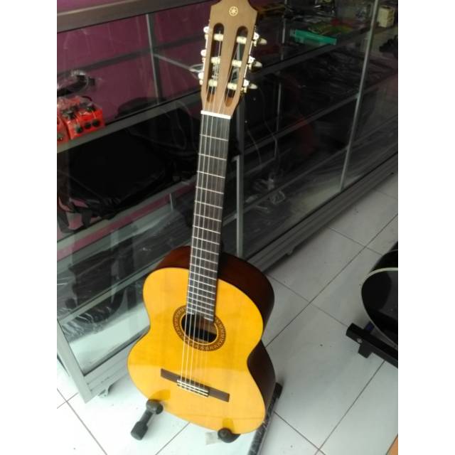 Gitar Klasik Nylon Yamaha C315 ORI