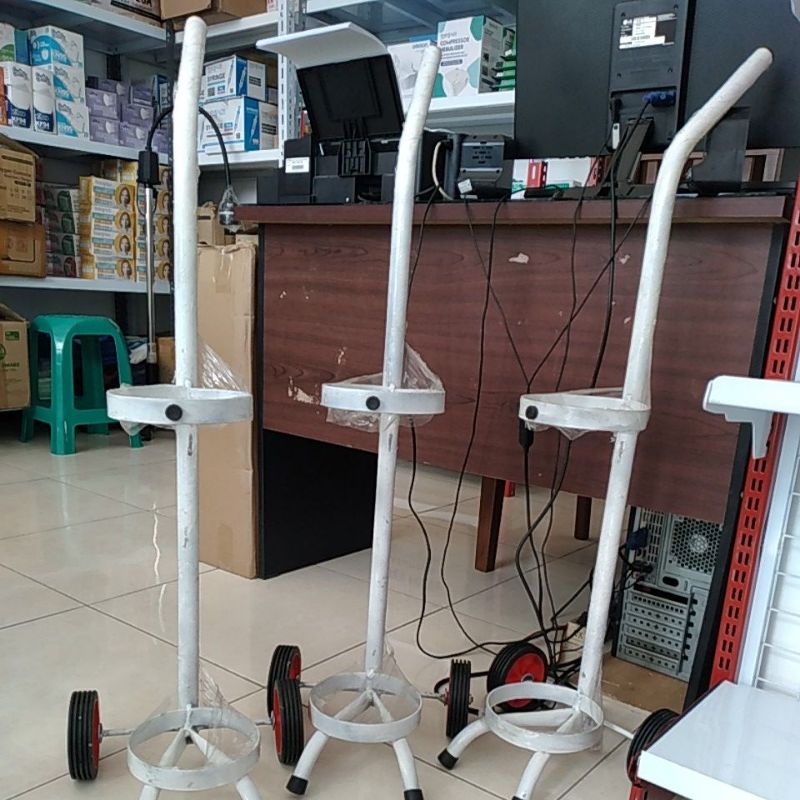 troli tabung oksigen