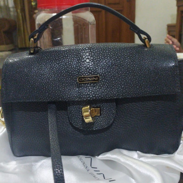 Preloved Donini bag