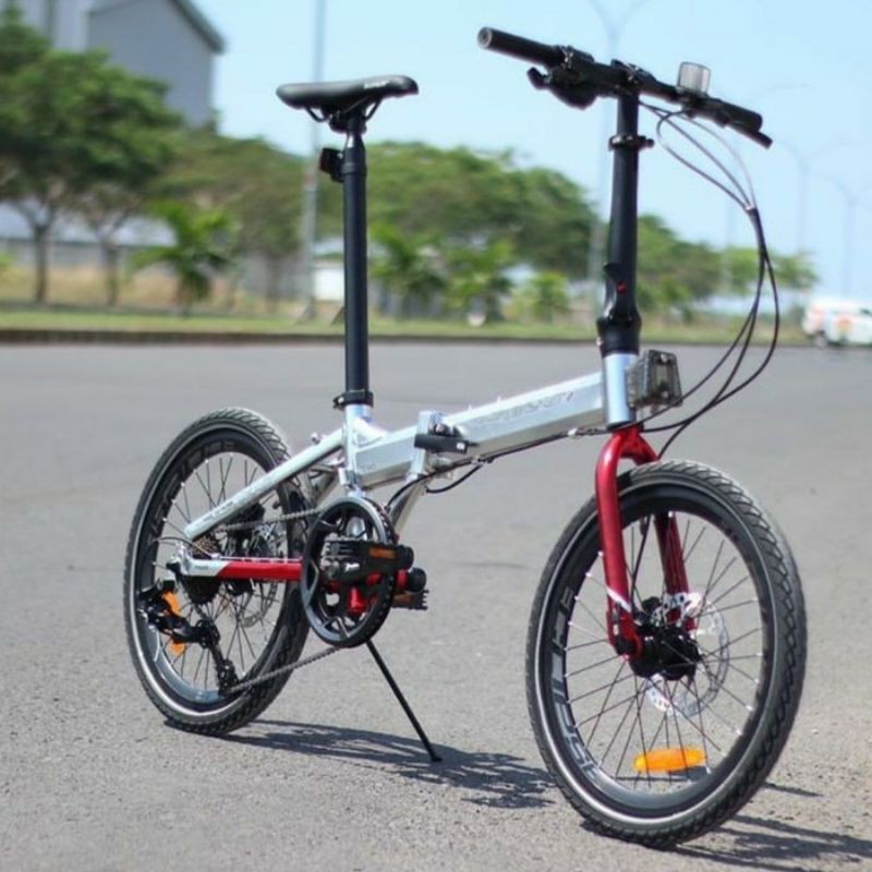 Police Texas bike to work