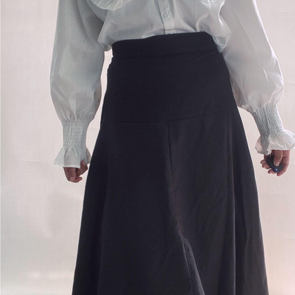 Monalica Skirt - Wearing BENA