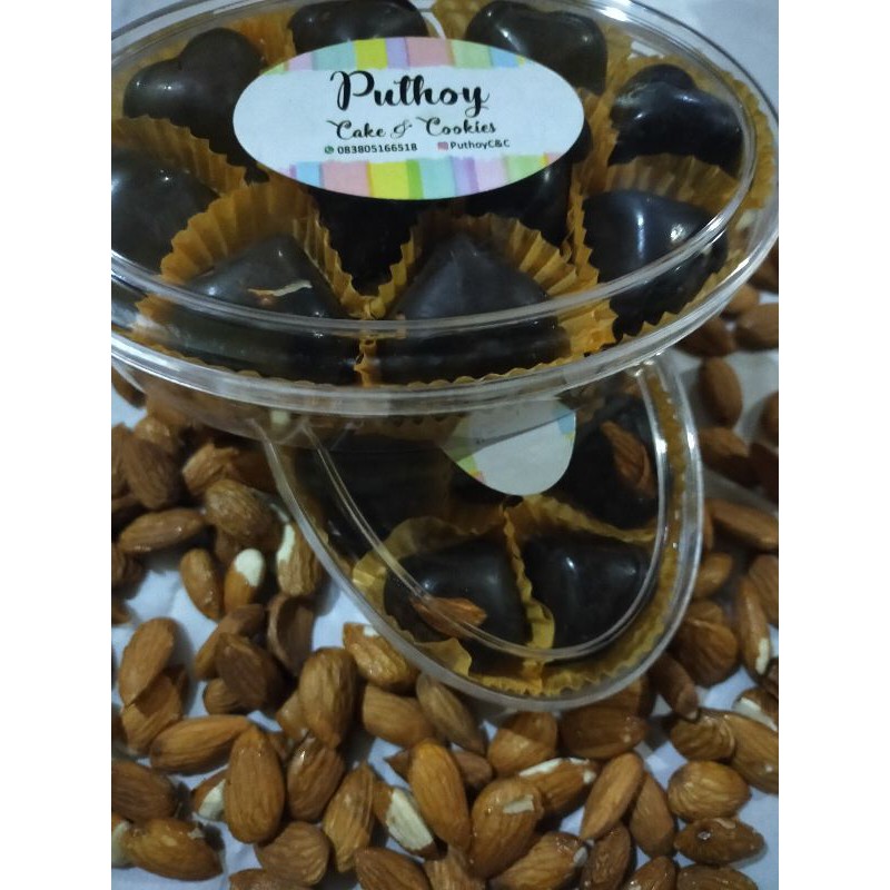 

coklat almond