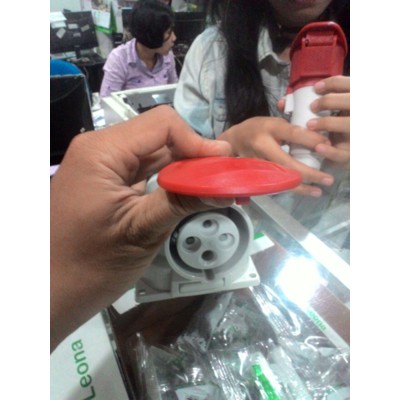 STOP KONTAK 4 KAKI 3 PHASE 16A 16 A PANEL MOUNTING LEGRAND