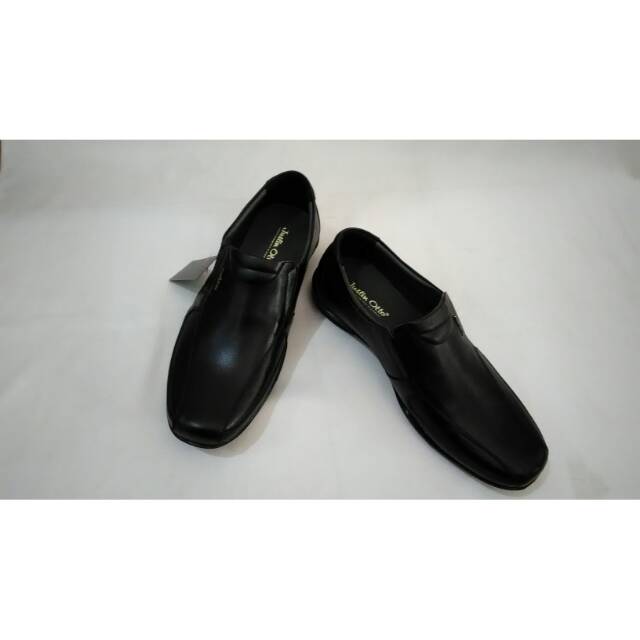 SAPATU PRIA JUSTIN OTTO GT881 HITAM