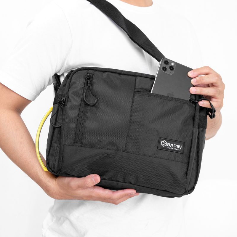 BAPIN - Tas Selempang Pria Kerja Kantor Treveling Laptop Hitam Original