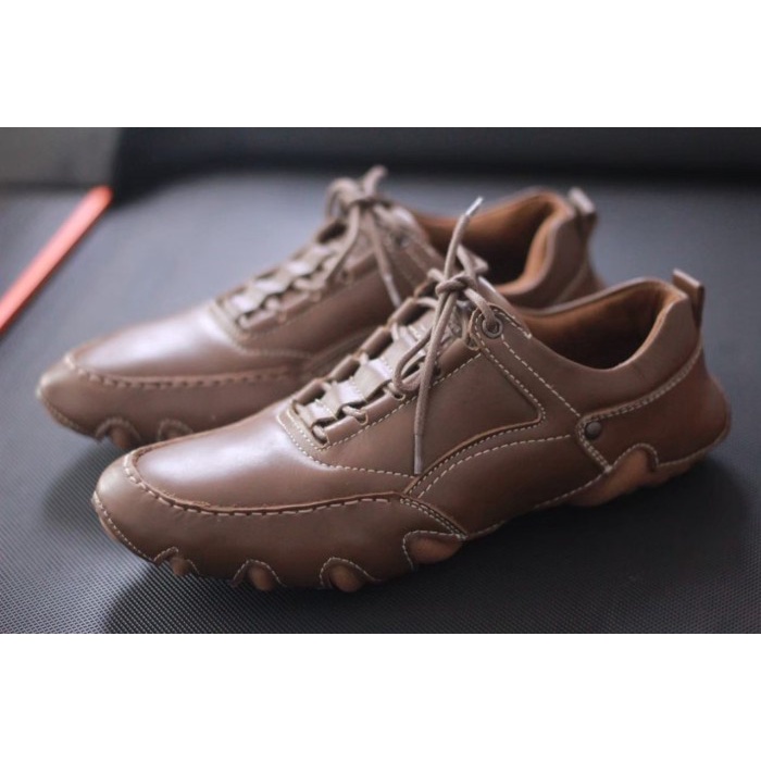 Sepatu Kasual Boot Pendek Pria Black master Totti Kulit Asli