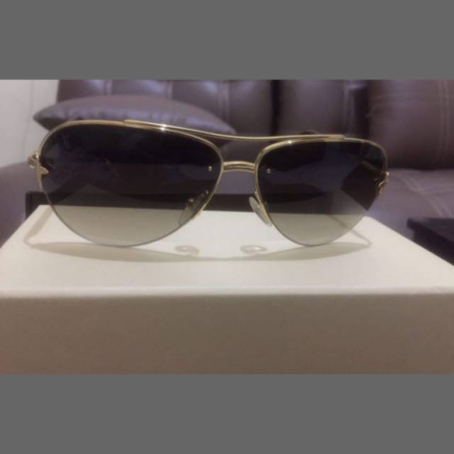 Preloved kacamata Louis Vuitton original (petite viola pilote woman)