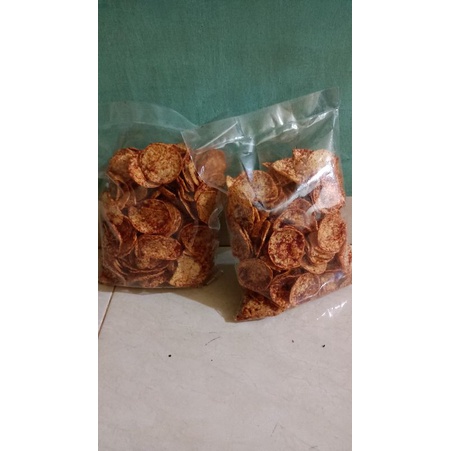 

kerupuk opak pedas ..